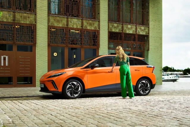 Uusi MG4 heti ajoon Beelyltä, alkaen 389 €/kk