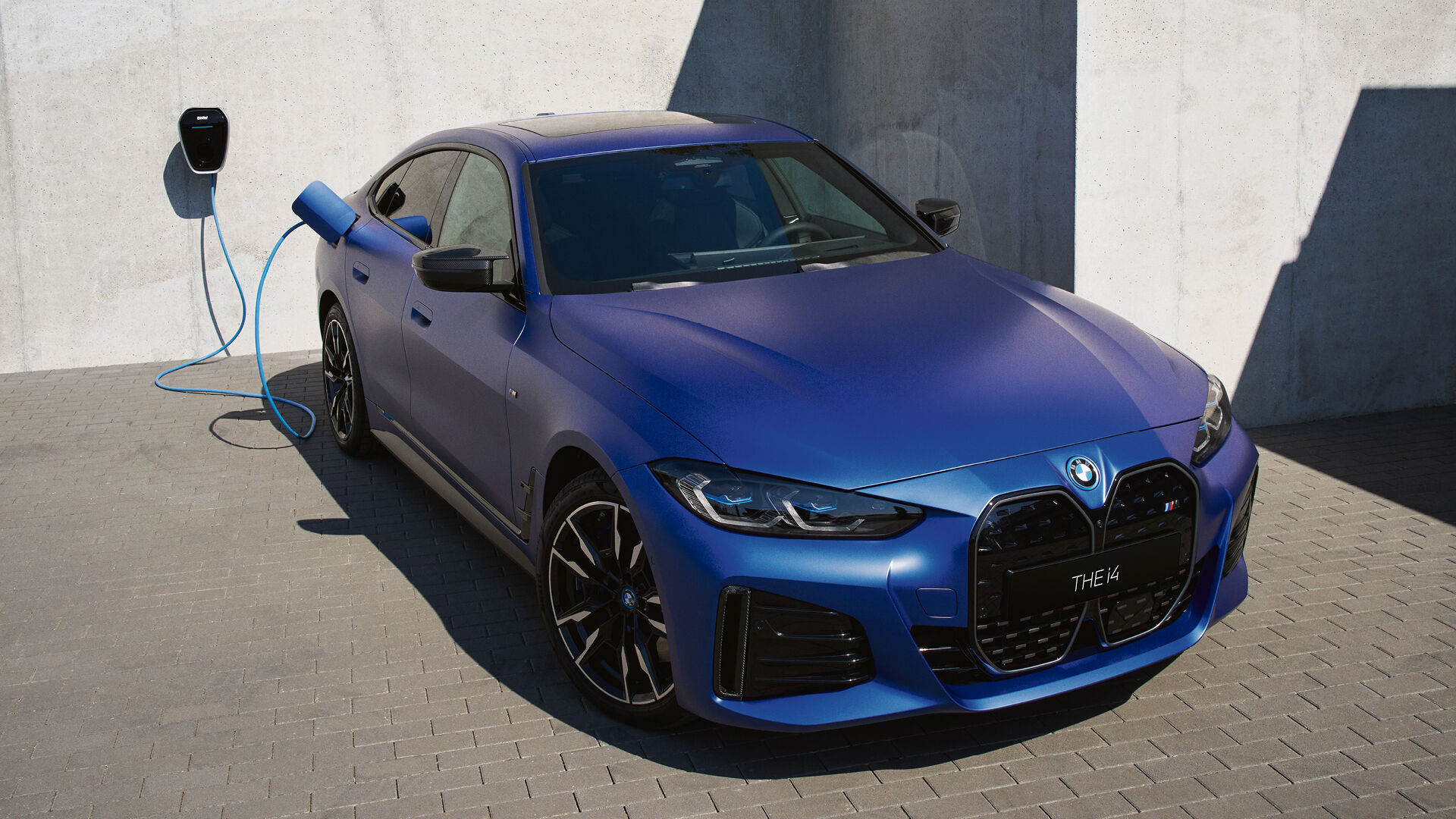 Sporttinen suosikkimalli BMW i4 M50 yksityisleasingillä alk. 699 €/kk!