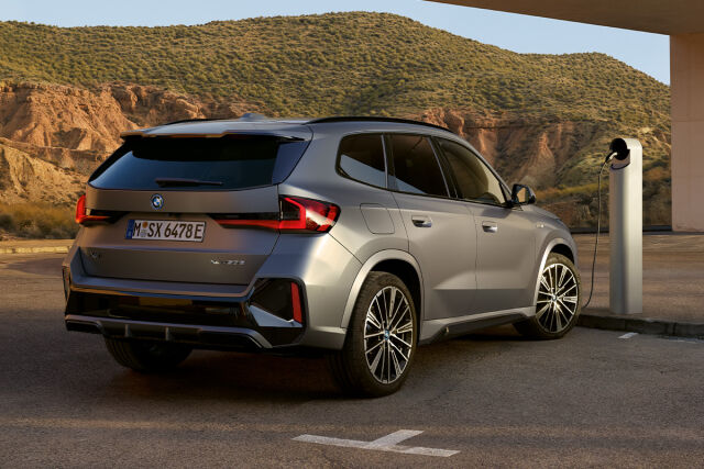 BMW suosikki X1 25e xDrive alk. 49 990 € tai huolettomalla yksityisleasingillä alk. 599 €/kk!