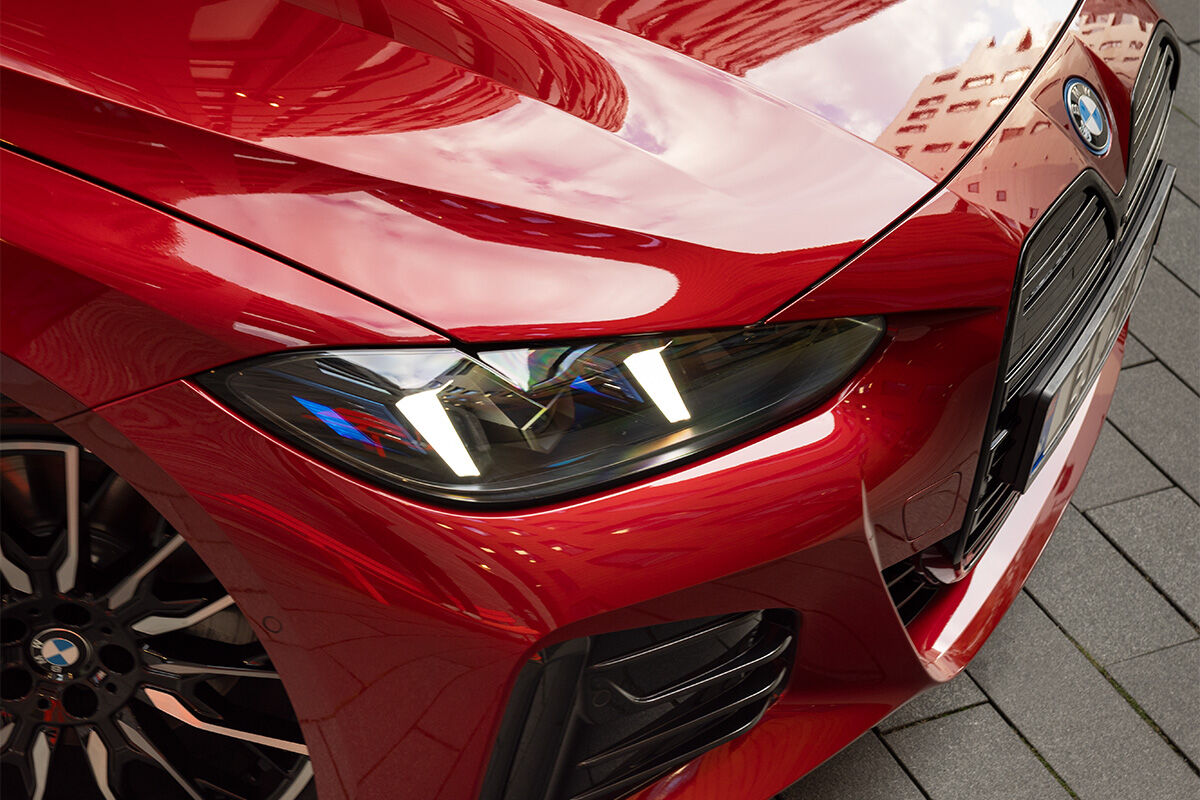 Yritykselle huoleton BMW Huoltoleasing.