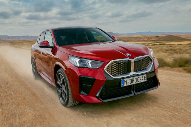 Upea 100 % sähköinen coupe.