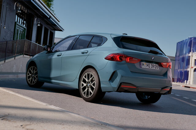 BMW 120 A MHEV nyt alk. 349 €/kk.