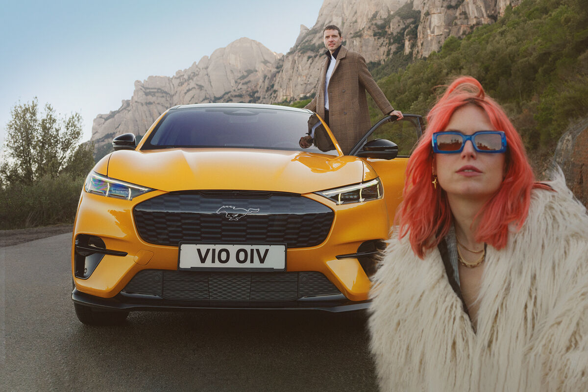 Täyssähköinen Ford Mustang Mach-E nyt huippuedullisella rahoituksella 0,99 % + kulut.