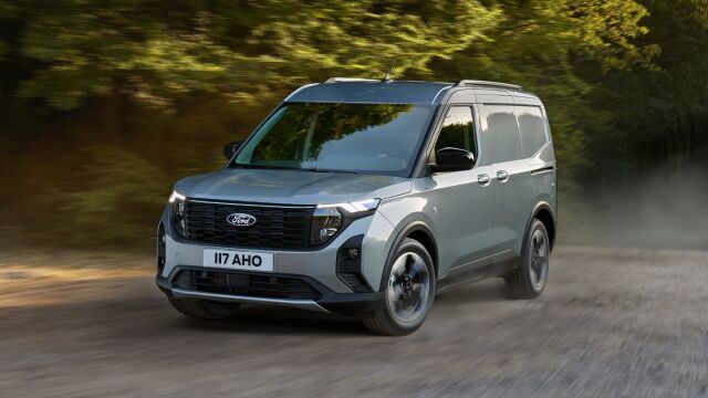 Täysin uusi Ford Transit Courier nyt myös täysin sähköisenä.
