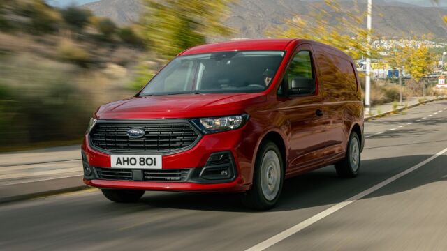 Uusi Ford Transit Connect - nyt myös lataushybridinä.