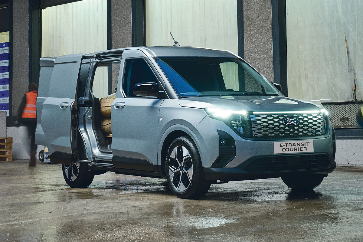 Ford Transit E-Courier BEV -juhlamalli
