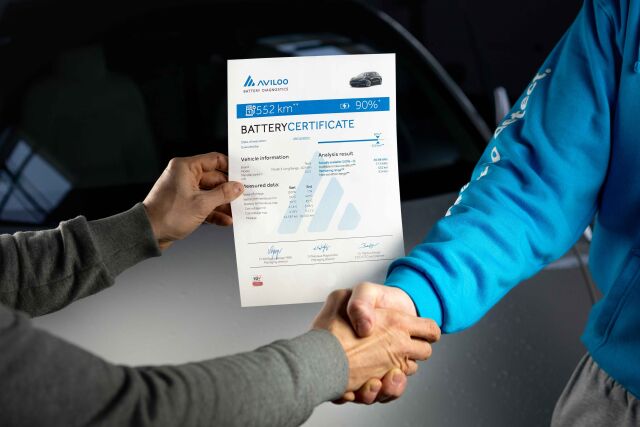 Aviloo Flash -akkutesti ja pohjan kuvaus sähkö- ja hybridiautoille 179 €
