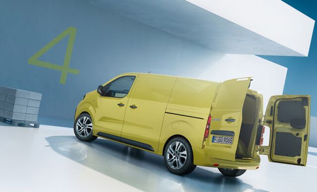 Opel Vivaro erikoistarjous – sähkö nyt dieselin hinnalla!