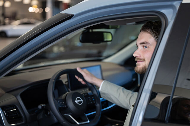 Tryggt och enkelt att köpa bil hos oss till Åland