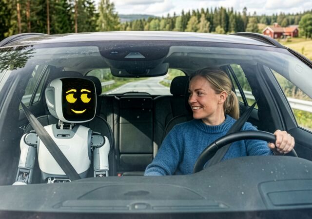 Anna AI-Asiantuntijamme auttaa sinua!