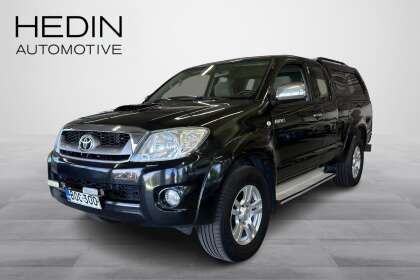 Toyota HILUX Extra Cab 2,5 D-4D 4WD 144 SR // Jakohihna vaihdettu 2024 / 2x hyvät renkaat / Ilmastointi // - BOC-300