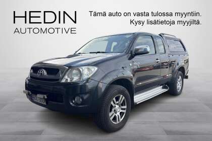Toyota HILUX Extra Cab 2,5 D-4D 4WD 144 SR // Jakohihna vaihdettu 2024 / 2x hyvät renkaat / Ilmastointi // - BOC-300