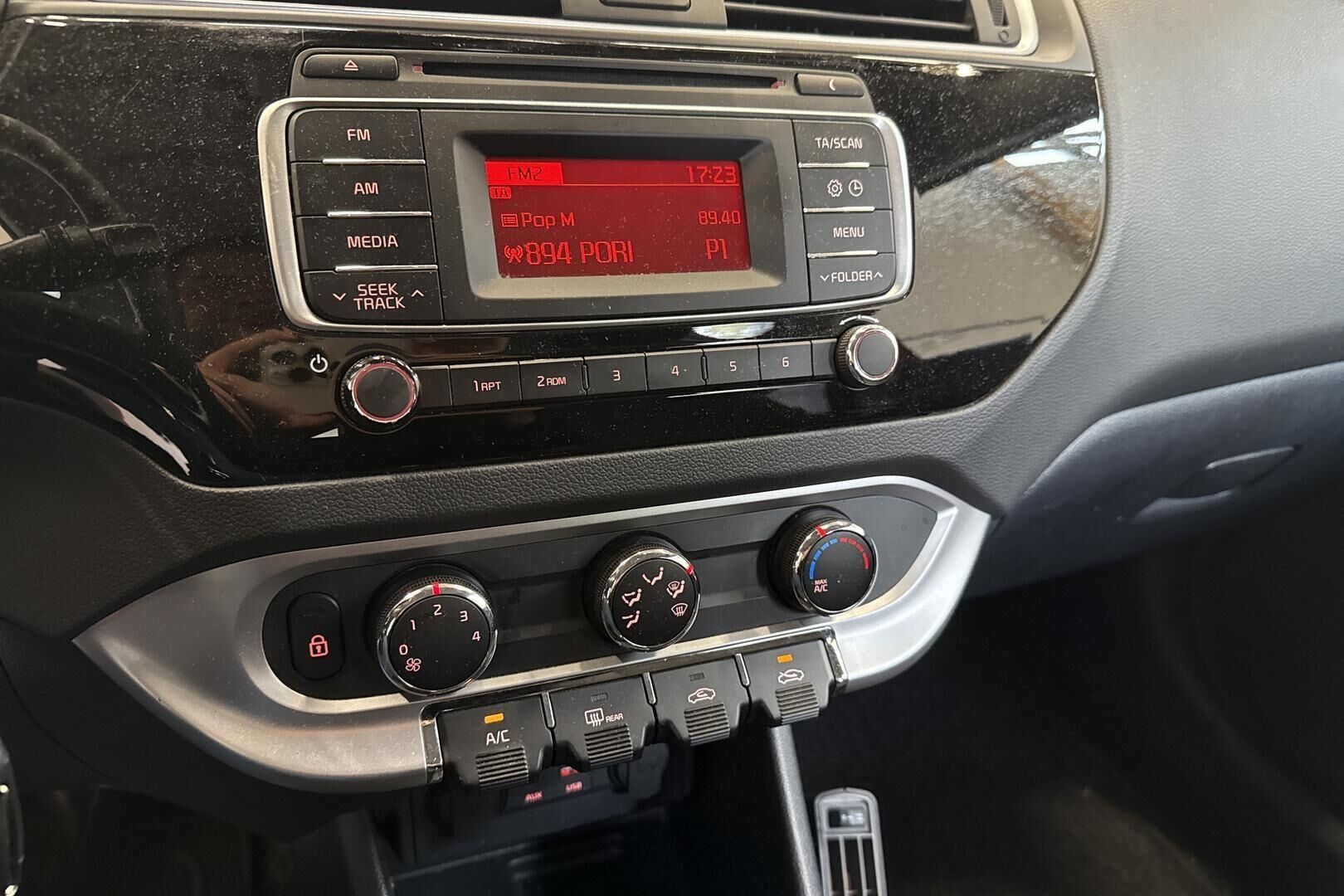 Kia Rio 1,2 ISG LX 5D EcoDynamics 2016, kuva 4/4