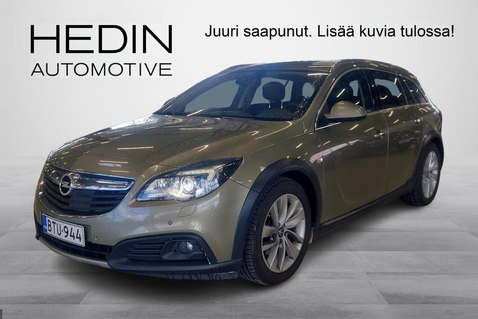 Opel INSIGNIA - BTU-944
