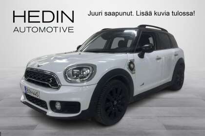 MINI COUNTRYMAN Cooper SE ALL4 Experience // PCD/ LED/ Navi/ Vakkari/ Juuri huollettu / Suomiauto - BXH-445