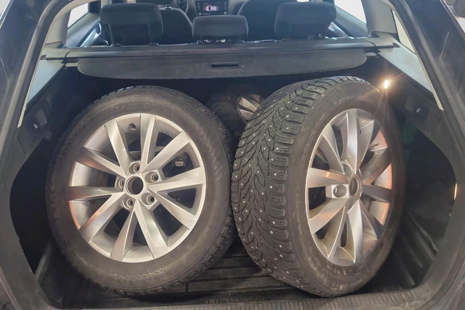 Skoda Octavia 2019, kuva 6/14