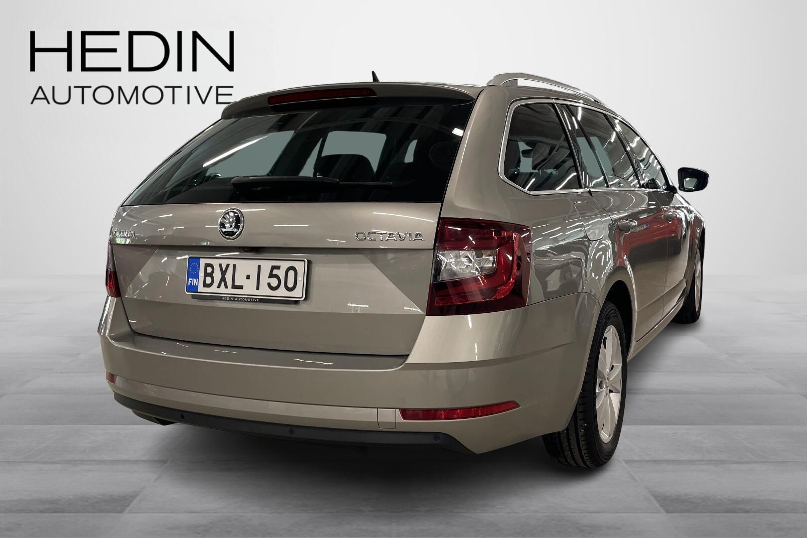 Skoda Octavia 2019, kuva 2/30