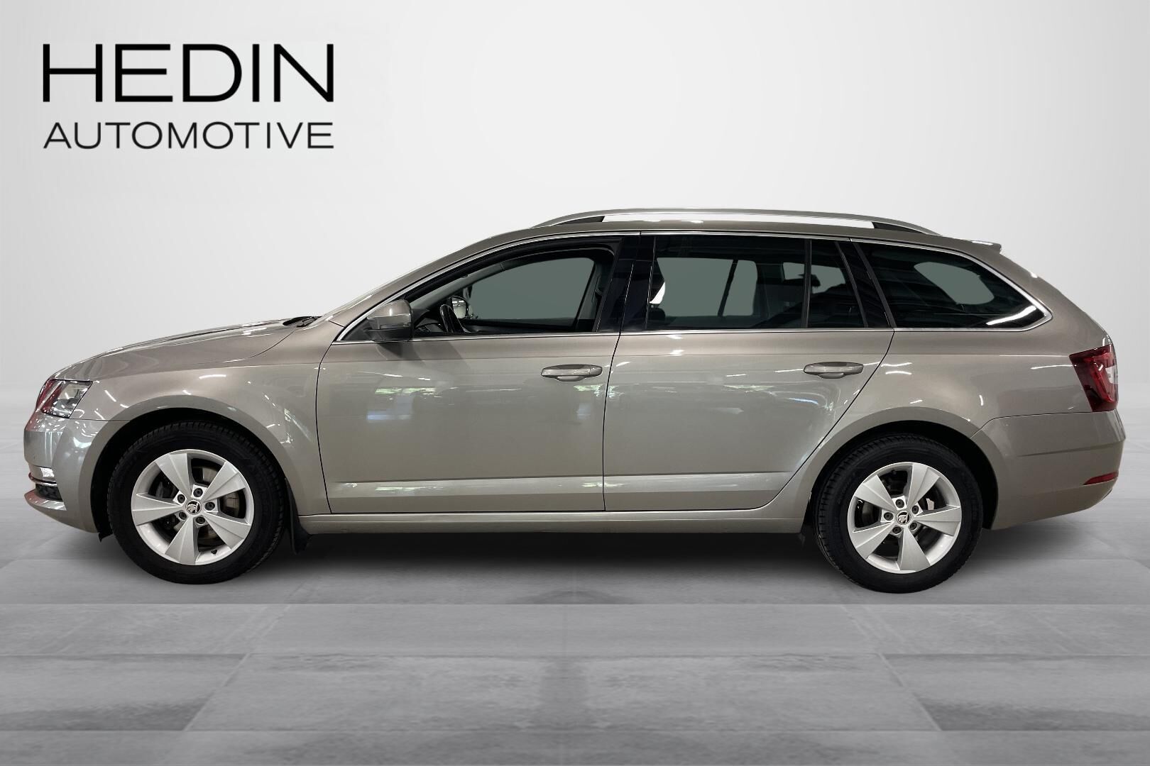 Skoda Octavia 2019, kuva 5/30