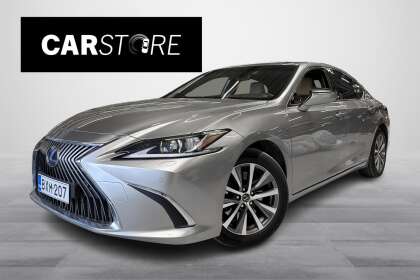Lexus ES 300h Comfort // Adapt.vakkari / Kattoluukku / Kamera / Apple Carplay / Nahkasisusta / Merkkihuollot/ - BXM-207