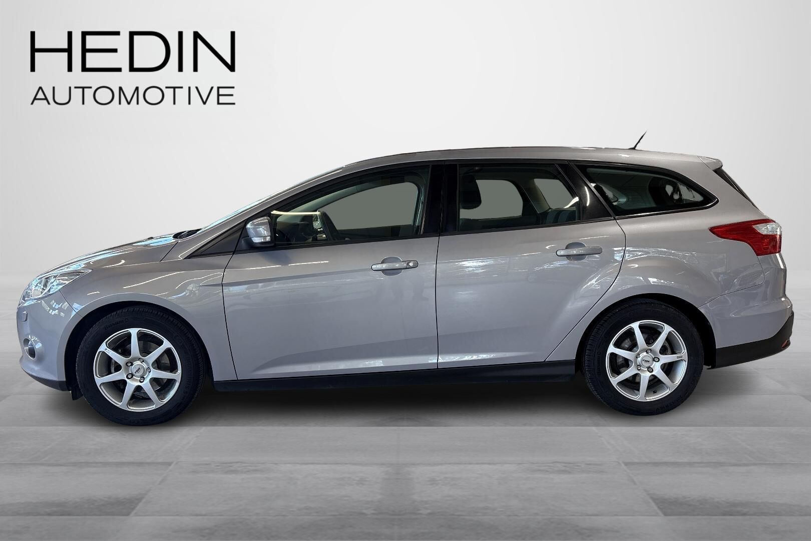 Ford Focus 2013, kuva 5/30