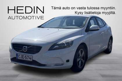 Volvo V40 T2 Business // Suomi-auto / Moottorinlämmitin / Xenon / Jakohihna vaihdettu / Vetokoukku // - CJE-574