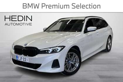 BMW 330  - CJF-221