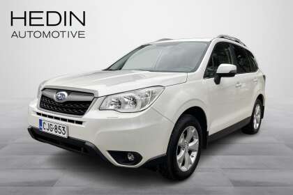 Subaru FORESTER 2,0i XE CVT // Vetokoukku / Nahkapenkit / Peruutuskamera / Lasikatto / Xenon / - CJG-853