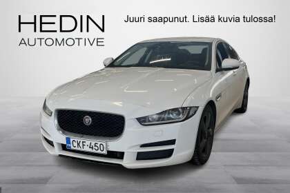 Jaguar XE E-Performance Pure Plus Aut    * Suomi-auto * / Polttoainekäyttöinen lämmitin. - CKF-450