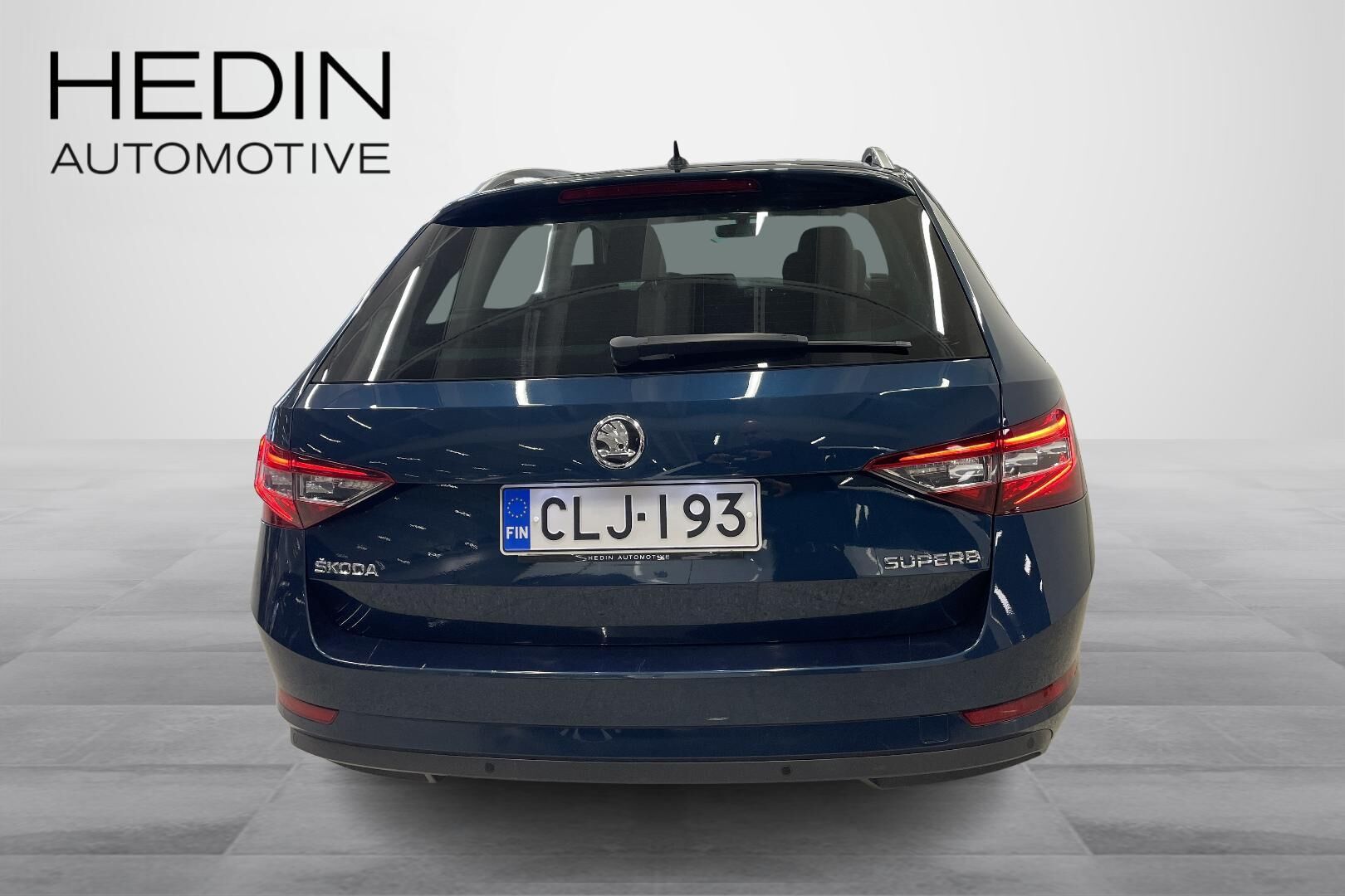 Skoda Superb 2018, bild 3/16
