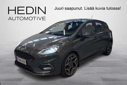 Ford FIESTA 1,5 EcoBoost 200hv M6 ST 5-ovinen - CMH-696