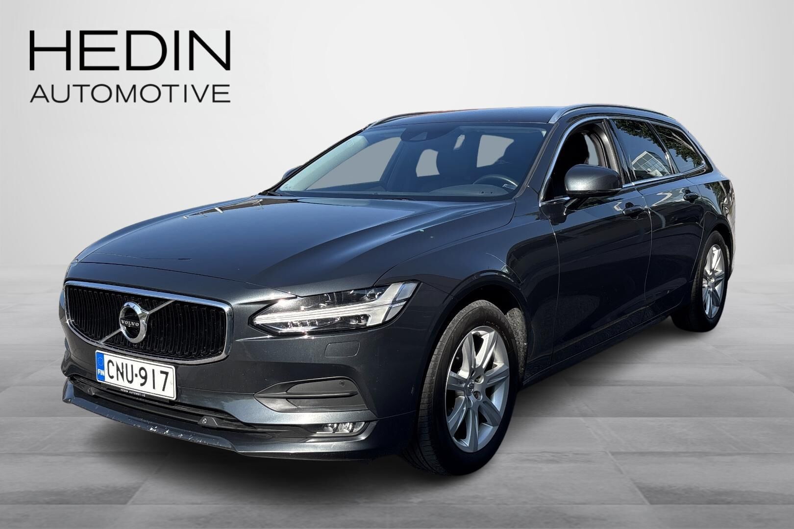 Volvo V90 - CNU-917