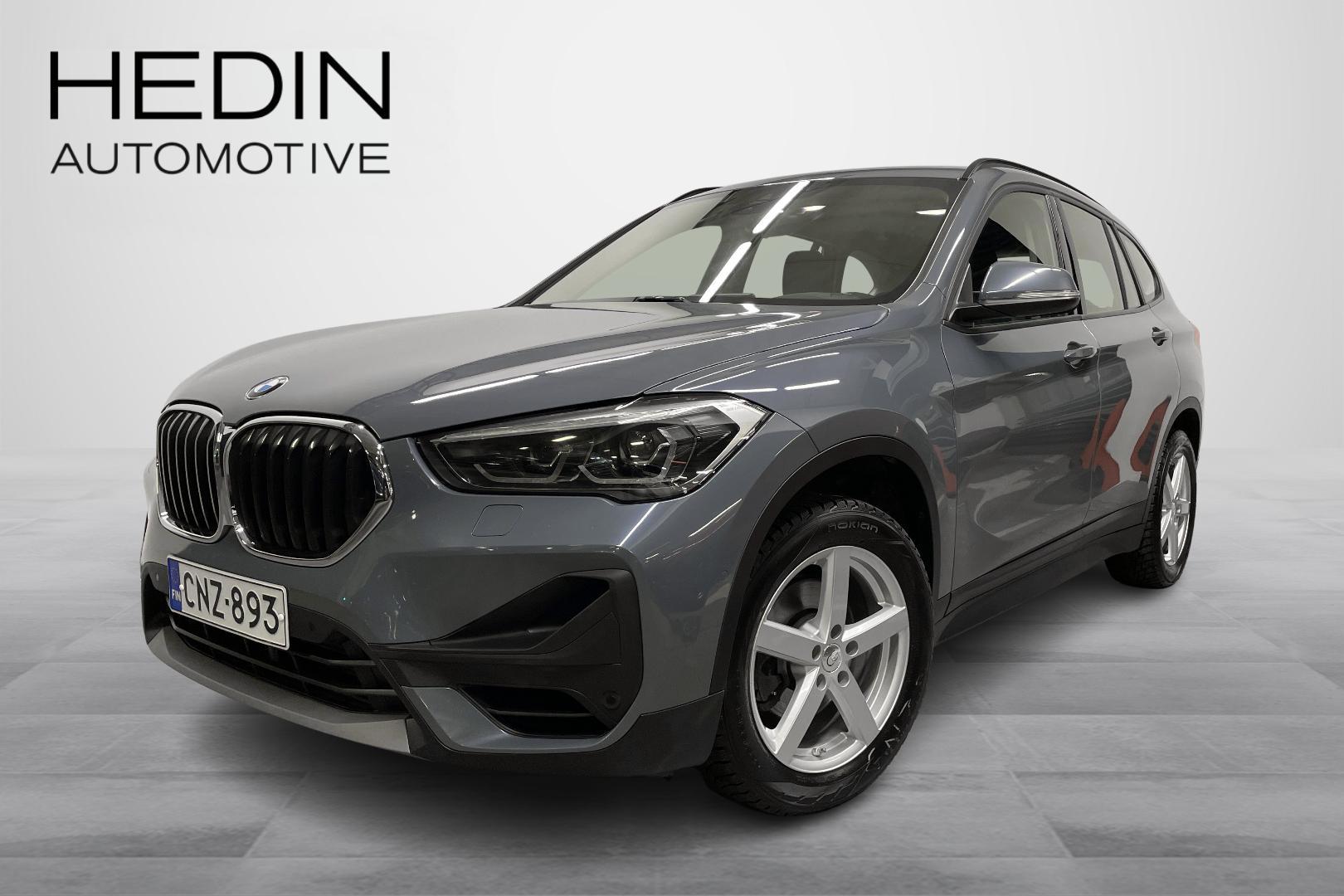 BMW X1 F48 sDrive18i A Business // HUD/ Urheiluistuimet/ LED/ Navi/
