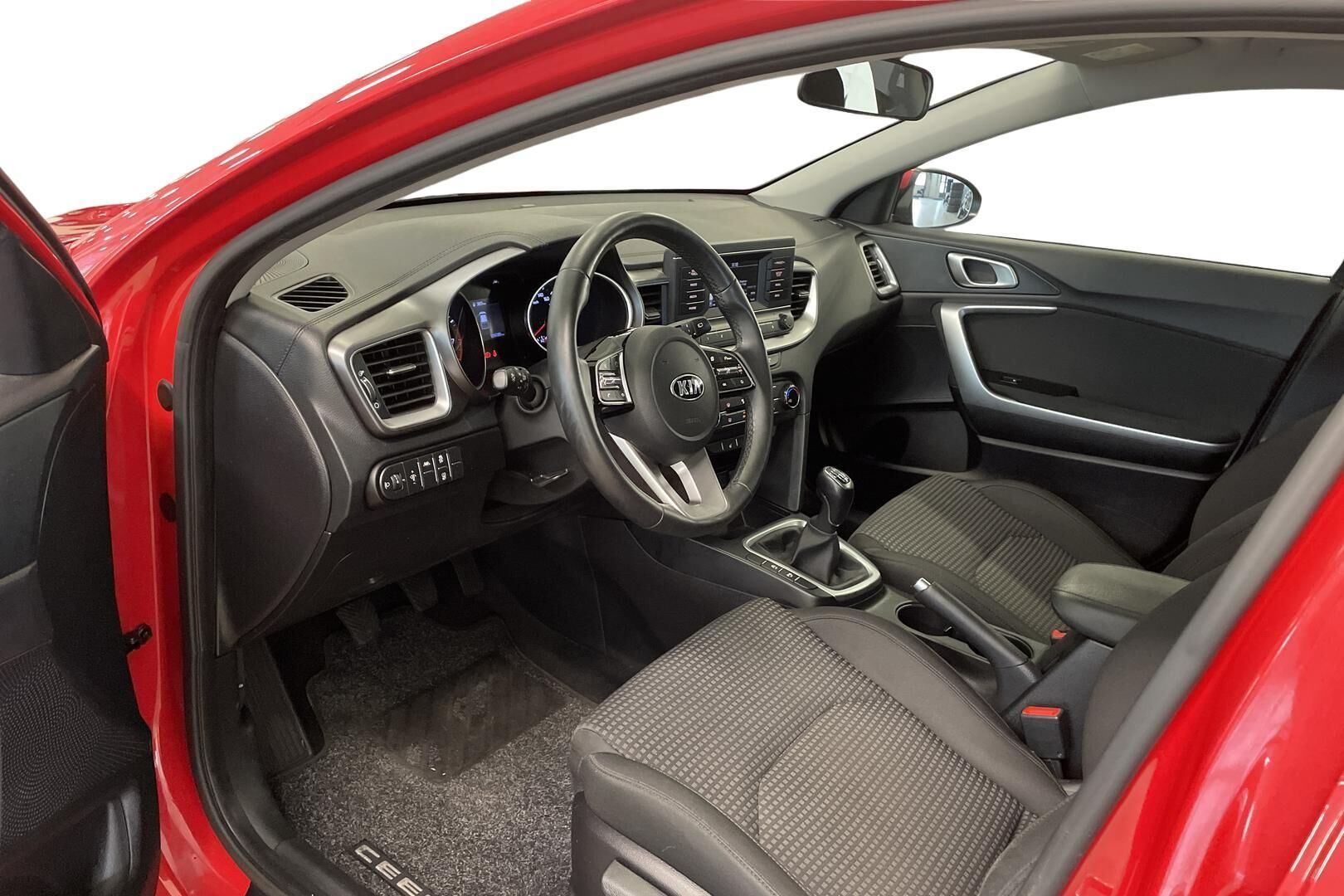 Kia Ceed 1,0 T-GDI ISG 100hv Active 5D 2019, kuva 7/19