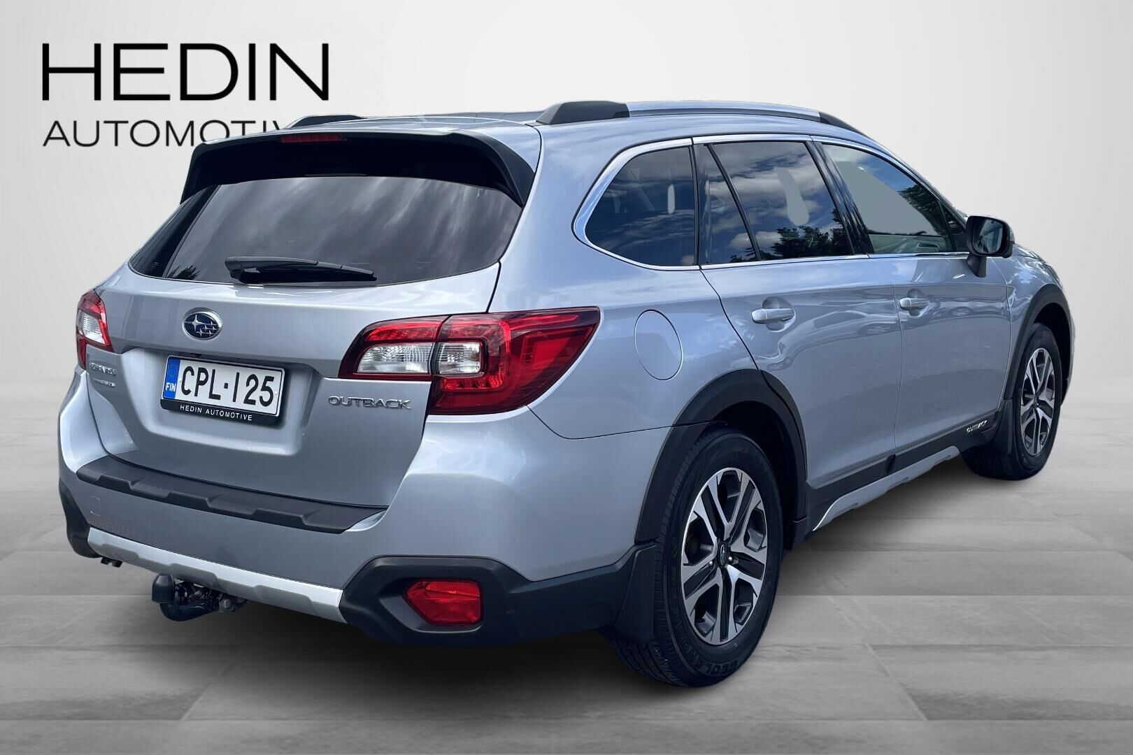 Subaru Outback 2,5i Active CVT 2021, kuva 3/23