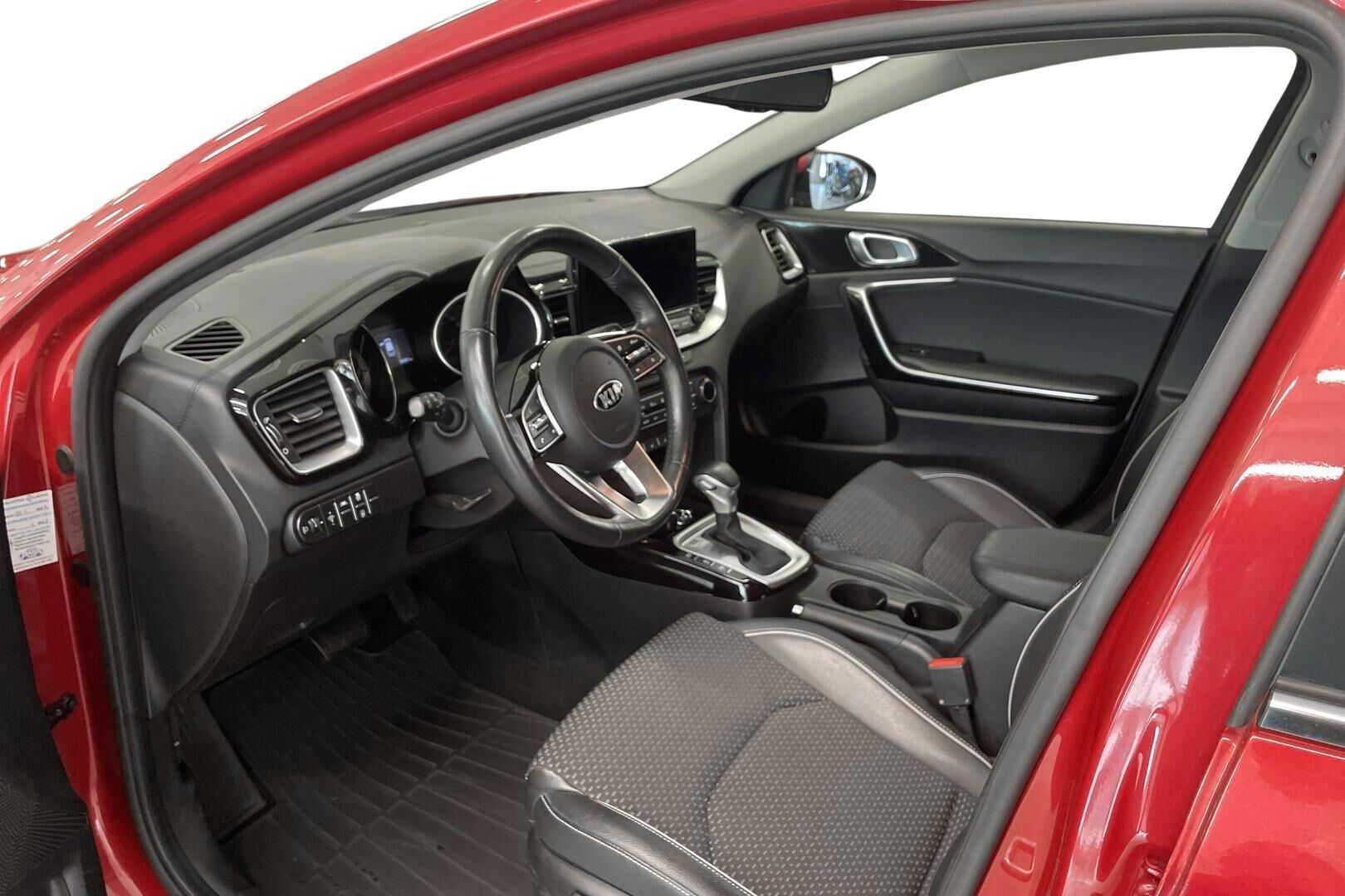 Kia Ceed 2022, photo 7/20