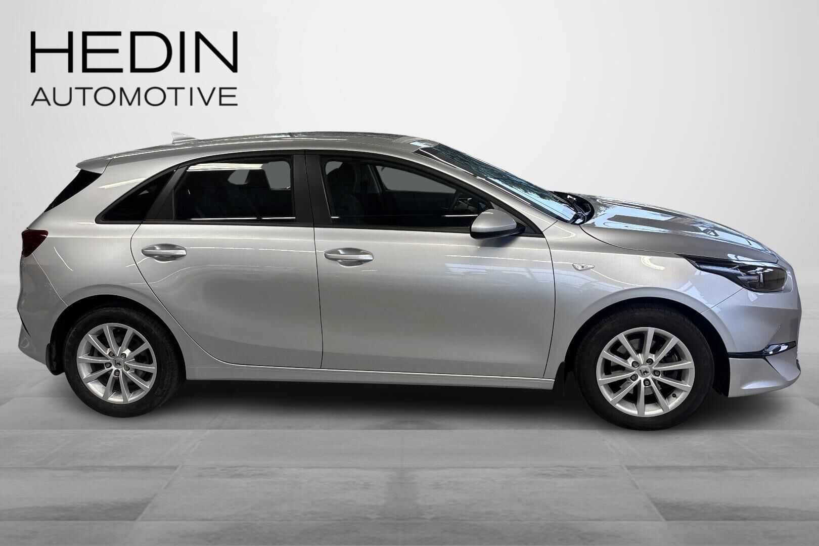 Kia Ceed 1,0 T-GDI 100hv LX 5D 2021, bild 6/25