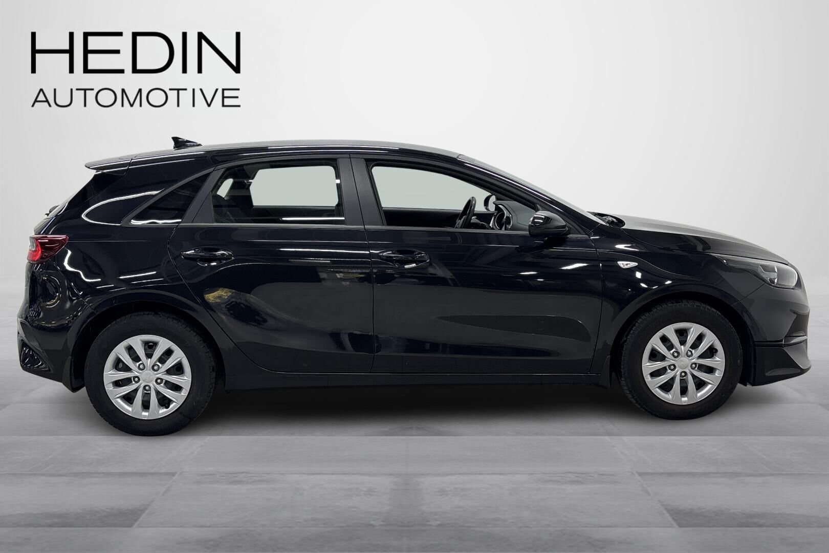 Kia Ceed 1,0 T-GDI 100hv LX 5D 2022, bild 6/26