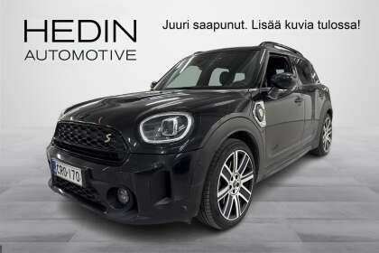MINI COUNTRYMAN Cooper SE ALL4 // ACC/ Panorama/ Nahka/ Head-Up/ H&K/ Kamera/ Navi/ LED - CRO-170
