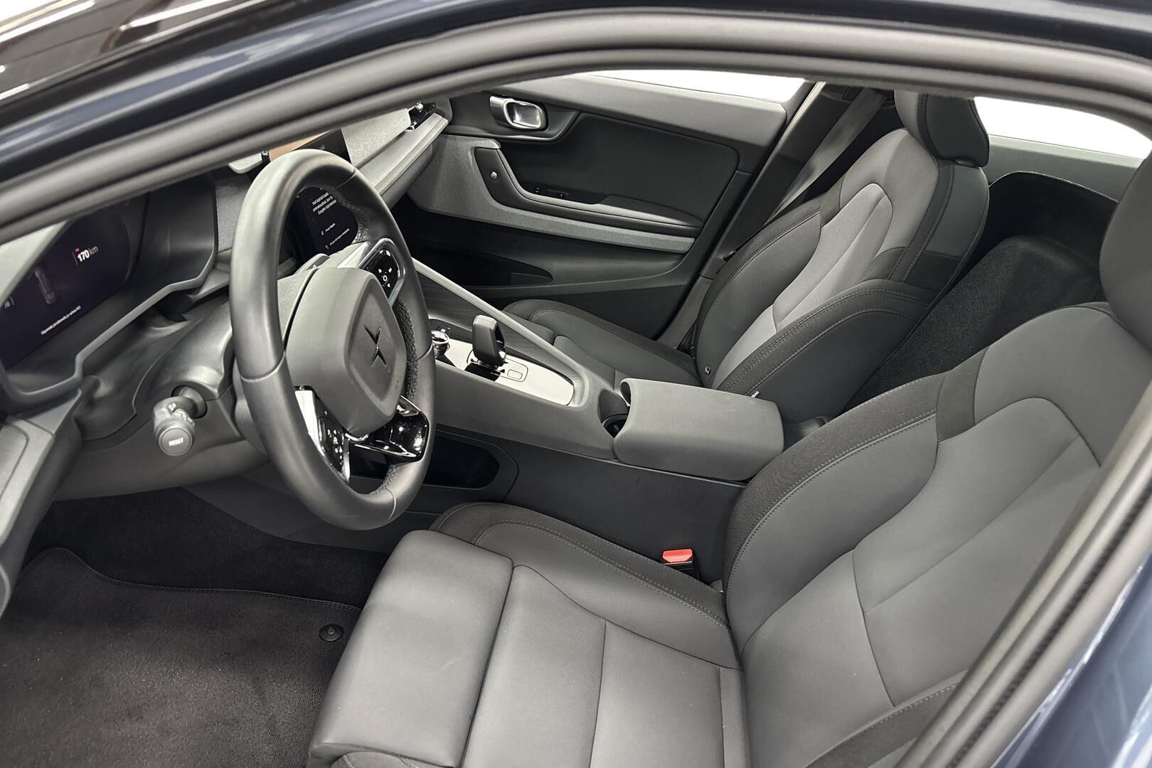 Polestar 2 2023, photo 7/25