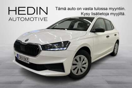 Škoda Fabia 1.0 TSI 95 Essence // LED-Ajovalot / 2-renkaat / Tehdastakuu / Parkkitutka taakse // - CRX-263