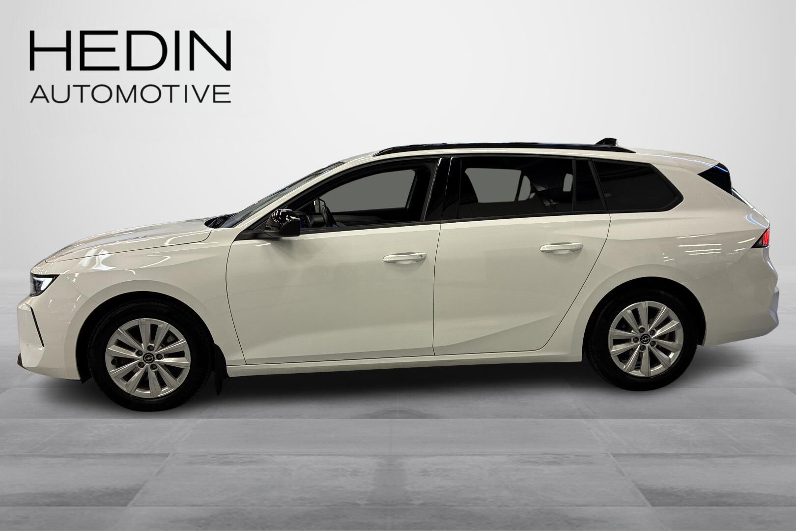 Opel Astra 2024, photo 7/24