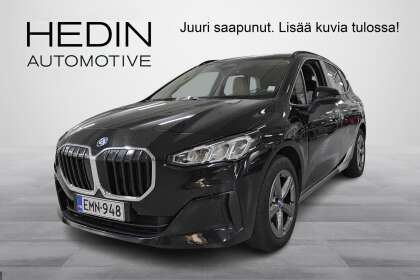 BMW 230 U06 Active Tourer 230e xDrive Charged Edition // Nahkaverhoilu/ Sähköpenkit/ H&K/ Kamera/ 1-Omistaja - EMN-948