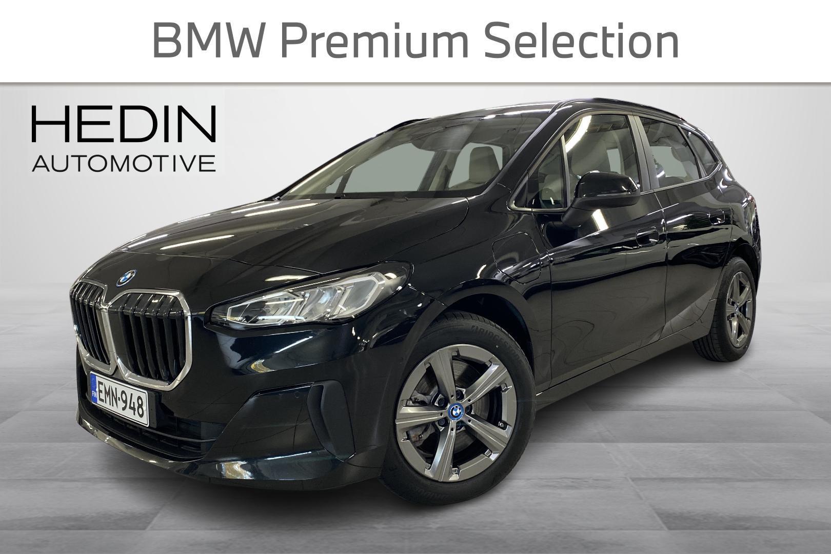BMW 230 U06 Active Tourer 230e xDrive Charged Edition // Nahkaverhoilu/ Sähköpenkit/ H&K/ Kamera/ 1-Omistaja