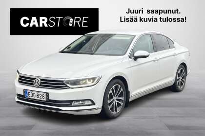 Volkswagen PASSAT Sedan Football Edition 1,4 TSI 92 kW (125 hv) DSG // Webasto / LED / Navigointi / 1. om Suomiauto! - EOO-828