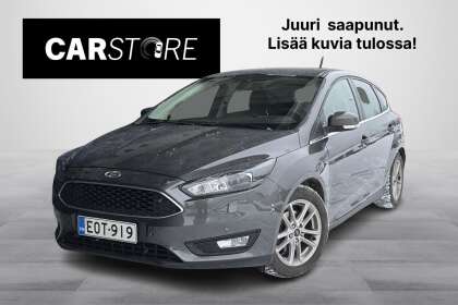 Ford FOCUS 1,0 EcoBoost 125 hv Start/Stop A6 Edition // Jakohihna vaihdettu / Koukku / Lohkolämmitin / Bi-Xenon - EOT-919