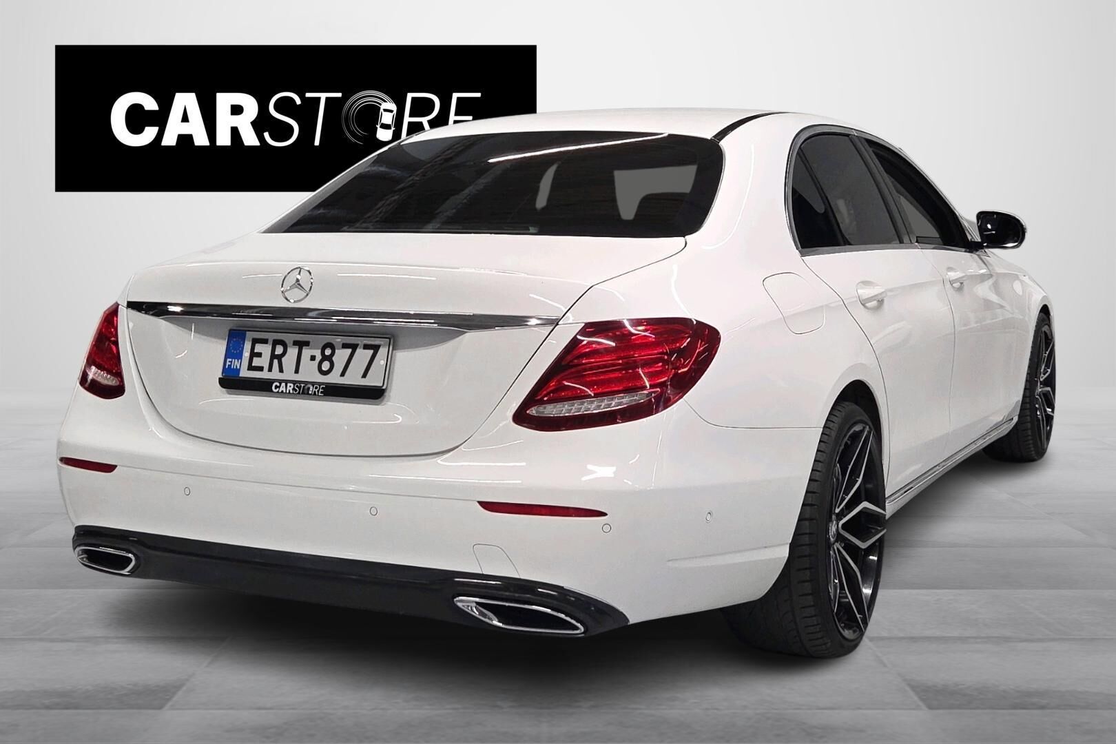 Mercedes-Benz E 2020, photo 2/20