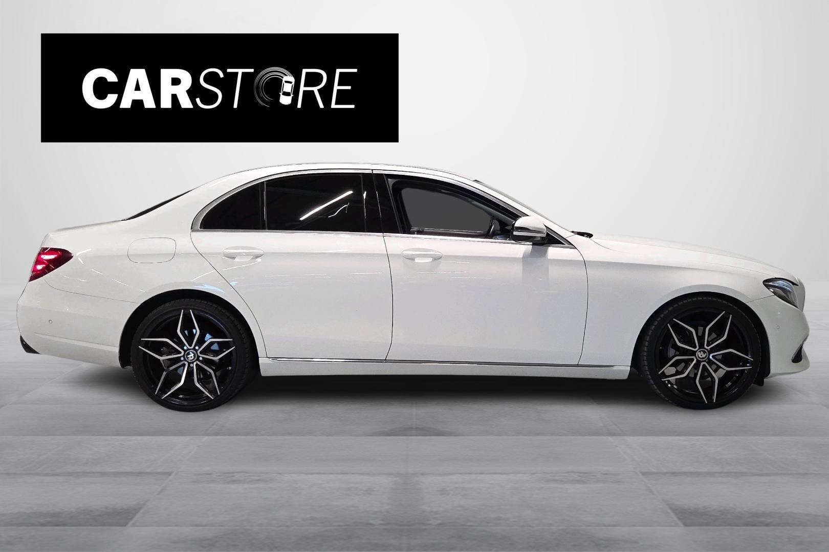 Mercedes-Benz E 2020, photo 6/20