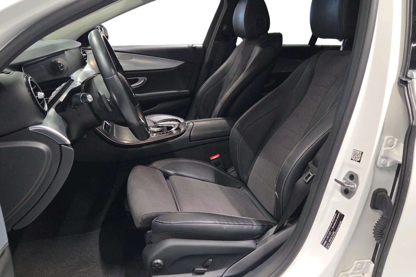 Mercedes-Benz E 2020, photo 7/20