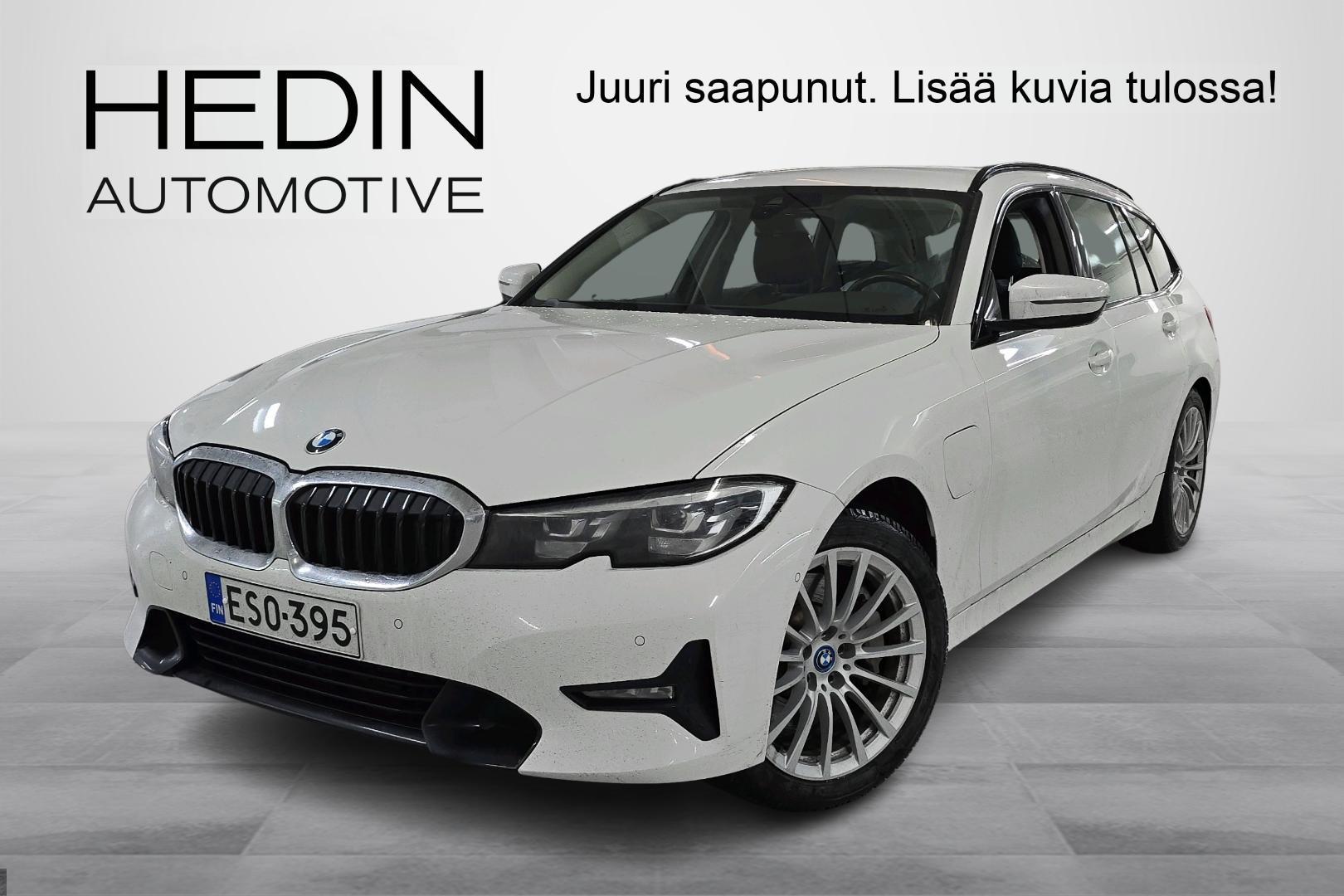 BMW 330 G21 Touring 330e xDrive A Charged Edition Sport // Hifi/ kaukovaloavustin/ Lämm. ohjauspyörä/