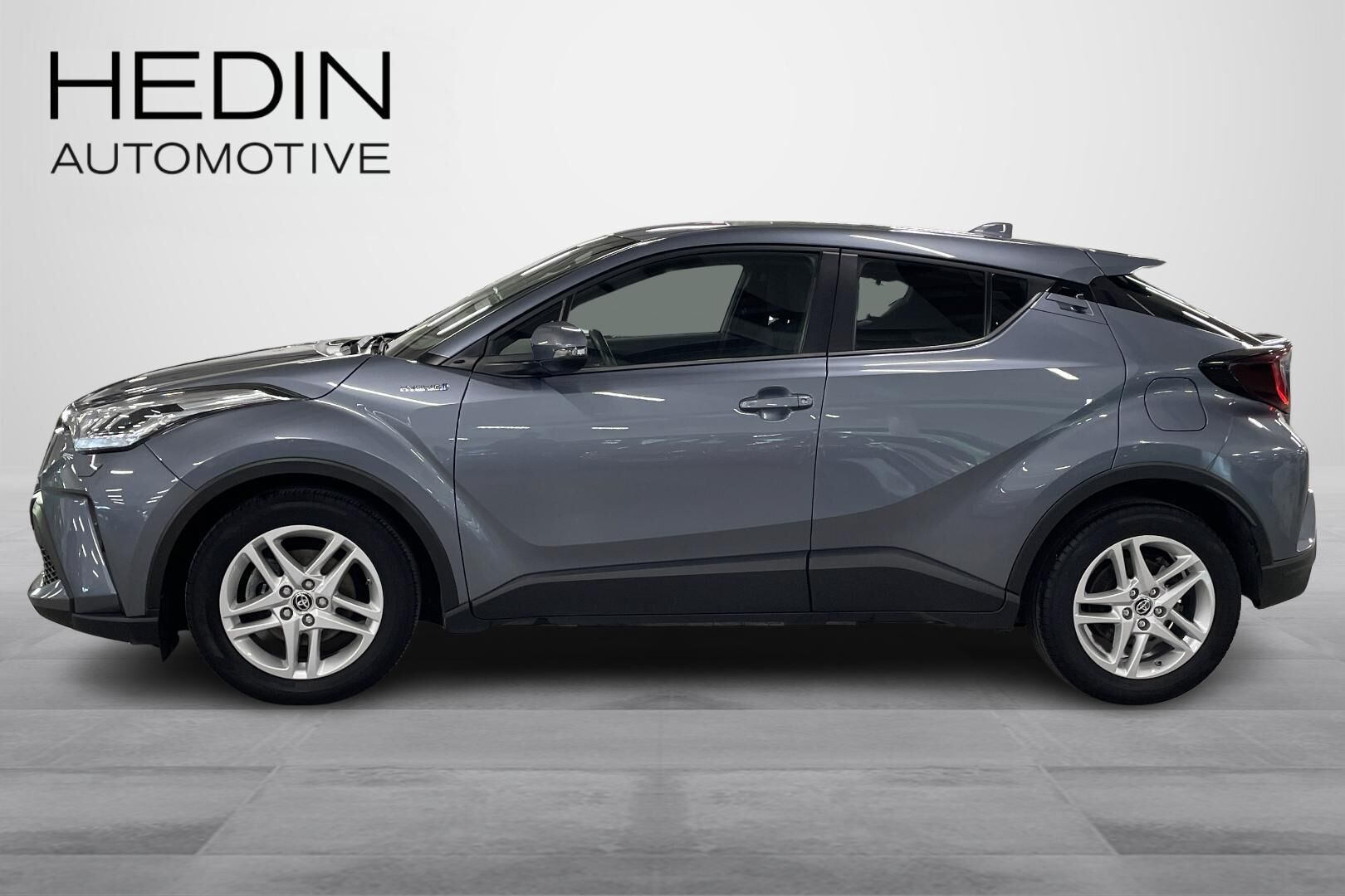 Toyota C-HR 1,8 Hybrid Active Edition 2021, kuva 5/29